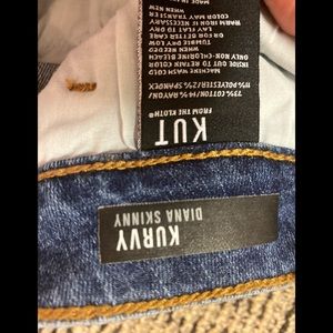 DIANA KURVY RELAXED FIT SKINNY